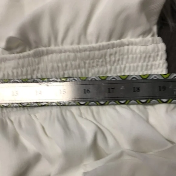 NEW Pretty Garden Medium large Dress White Cut Out Layered Chiffon Empire Waist - Picture 13 of 14